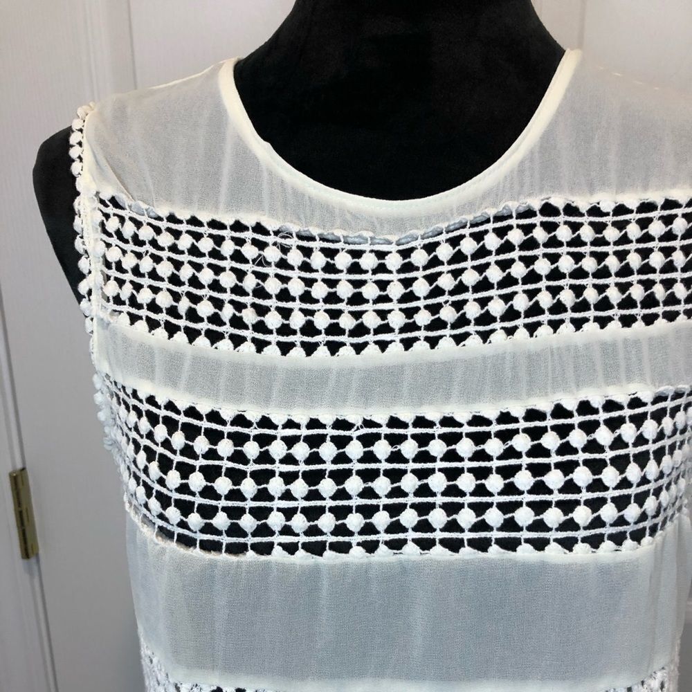 Forever Young sheer crocheted sleeveless cream top - Picture 3 of 10